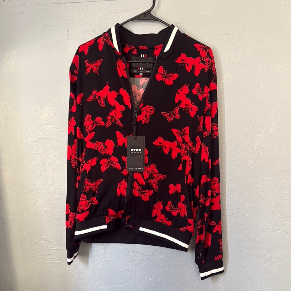 Women's Black and Red Jacket
